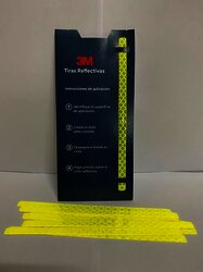 3M Cinta reflectiva (Paquete con 12 tiras) Amarilla 7 mm X 145 m 3M Cinta reflectiva (Paquete con 12 tiras) Amarilla 7 mm X 145 m